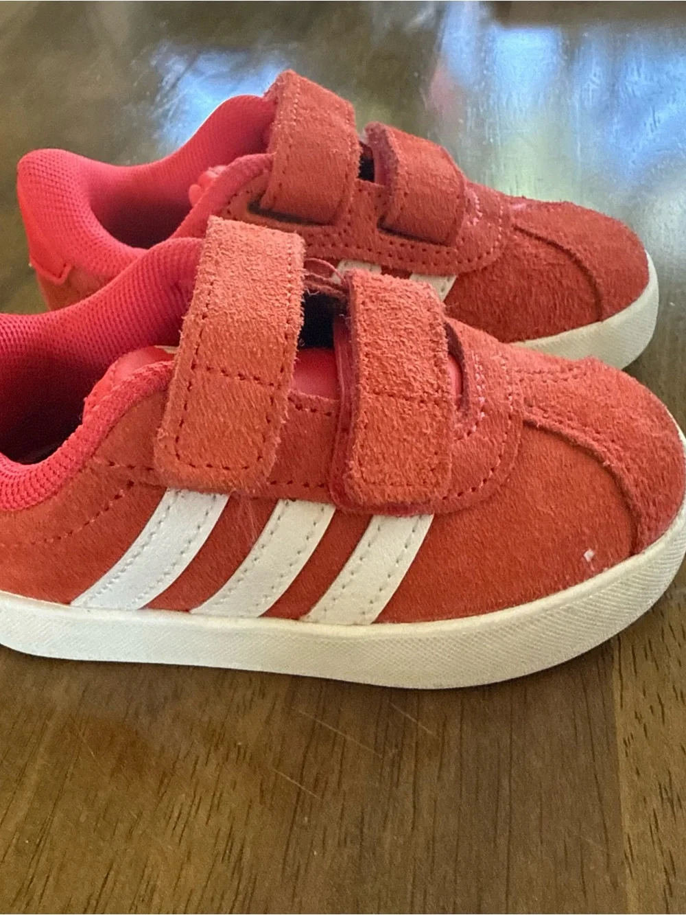 adidas VL court 3.0 Suede Sneakers with White Stripes size 5